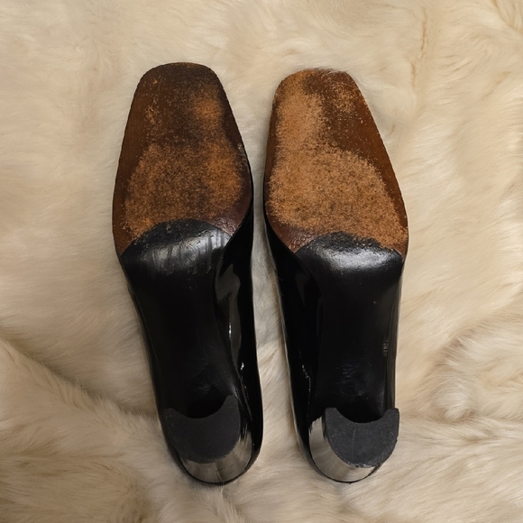 Stuart Weitzman Black Heels Elegant Glossy Finish - Picture 6 of 10